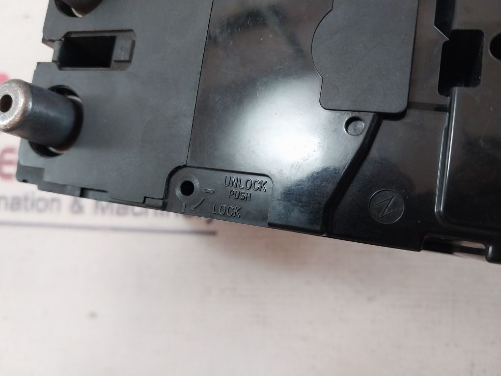 Terasaki Xs225Ns Circuit Breaker