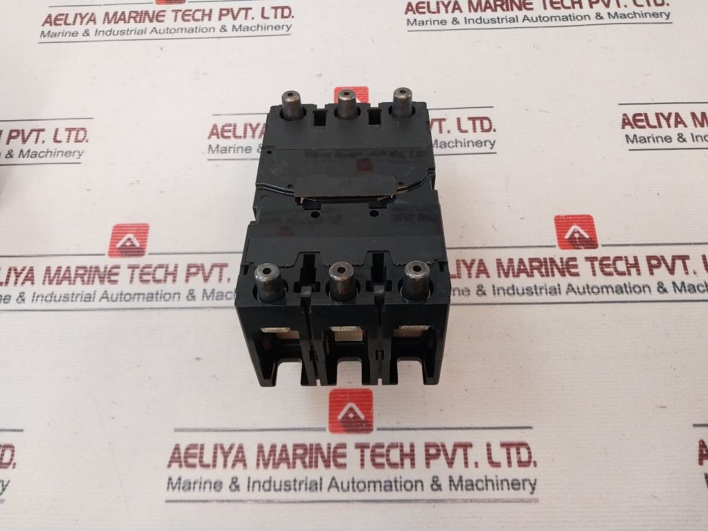 Terasaki Xs225Ns Circuit Breaker 50~60 Hz