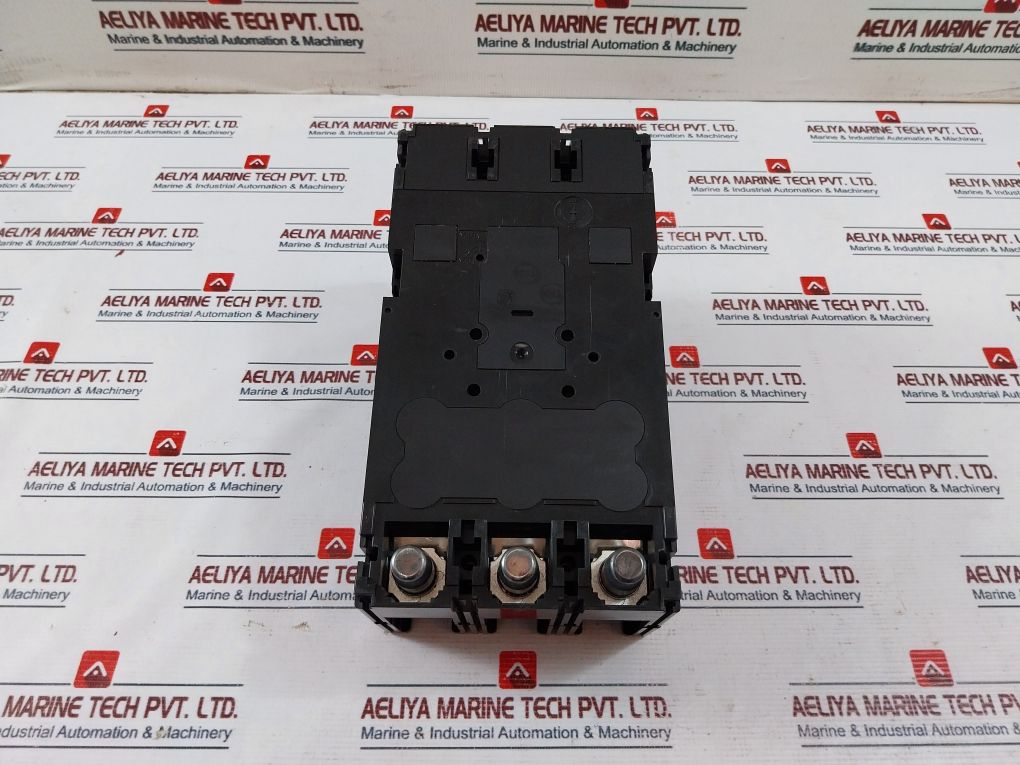 Terasaki Xs400Cs Tembreak Circuit Breaker 3-pole 250A Ac690V