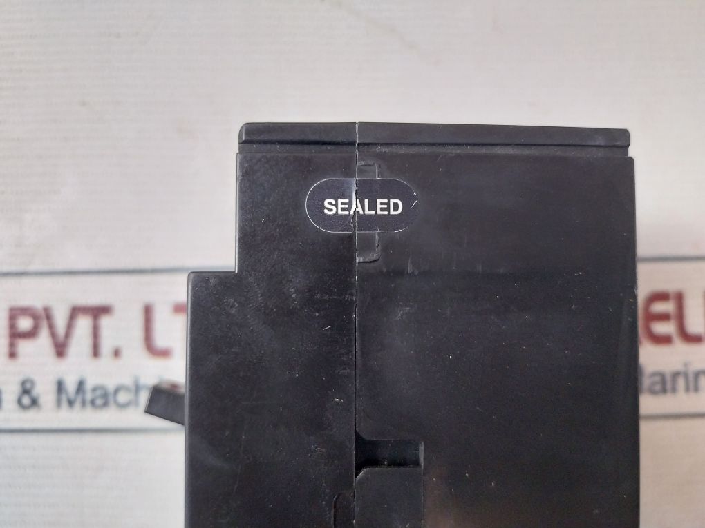 Terasaki Xs50Nb 3 Pole Circuit Breaker