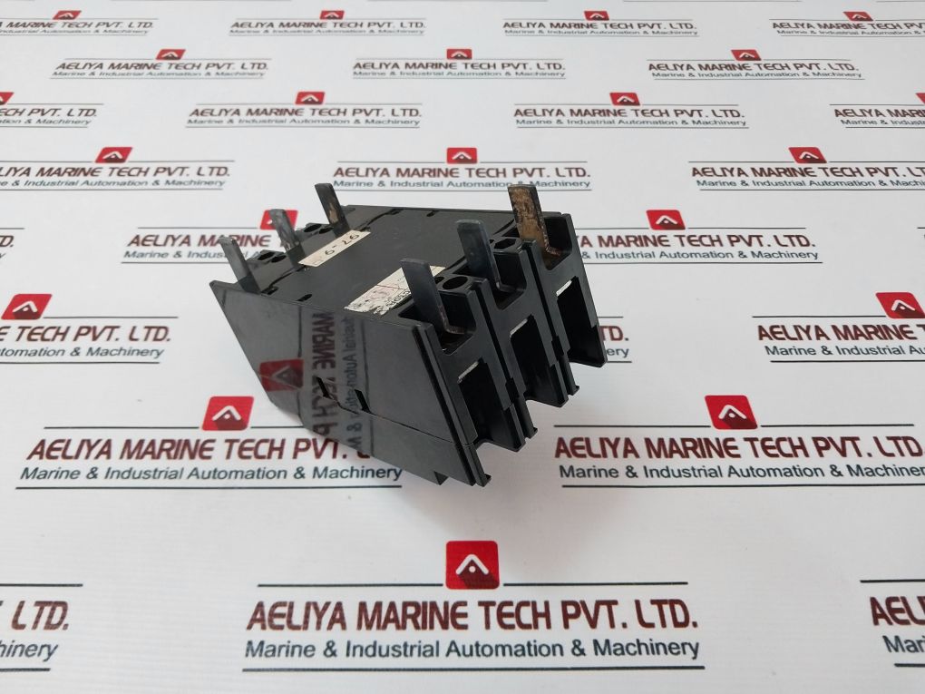 Terasaki Xs50Nb 3 Pole Circuit Breaker 15A Ac220V 25Ka