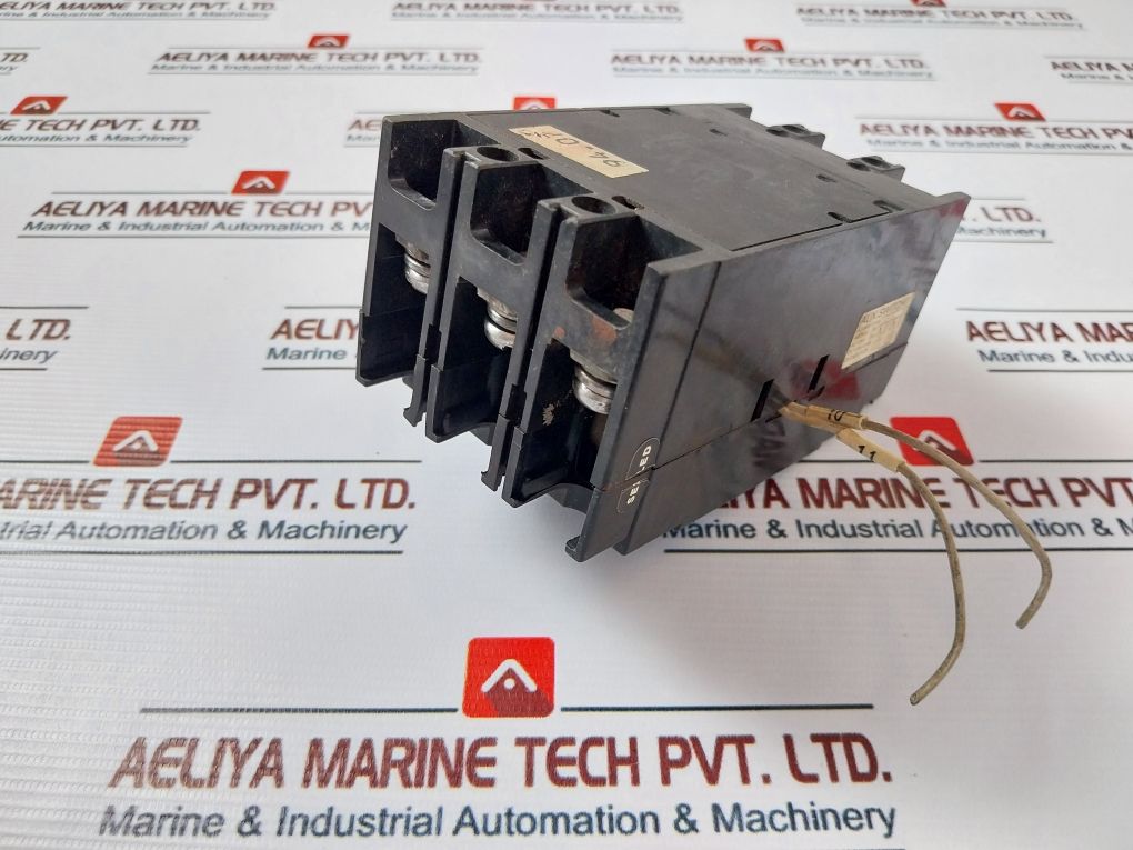 Terasaki Xs60Ns Tembreak Circuit Breaker 3 Pole 60A 220Vac