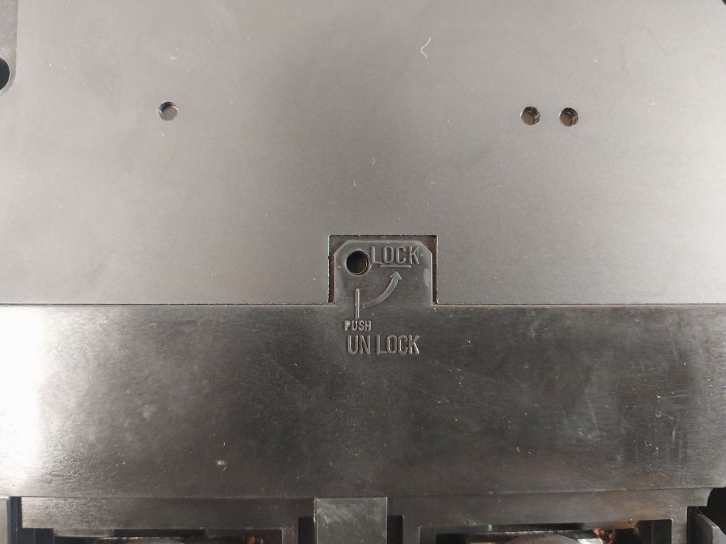 Terasaki Xs800Cs Circuit Breaker 800A