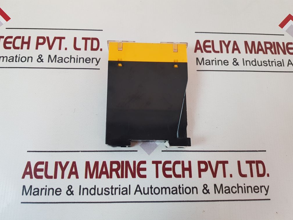 Tesch E74.3X805 Time Delay Relay