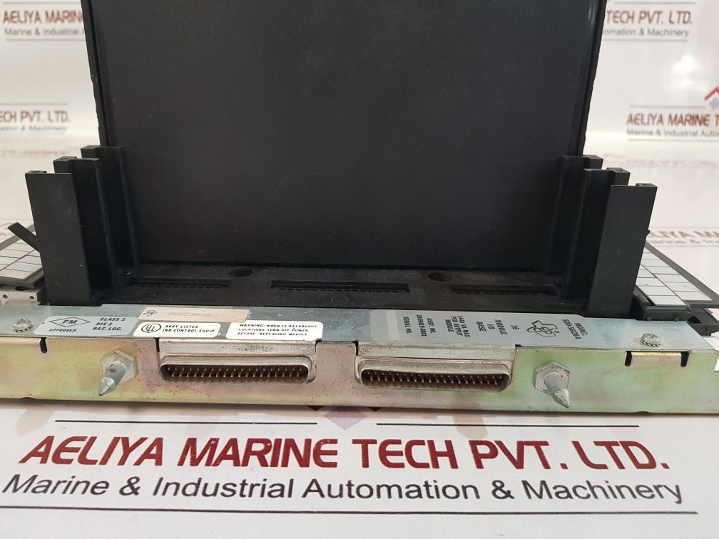 Texas instruments 500-5828a i/o module base rack 500-5011