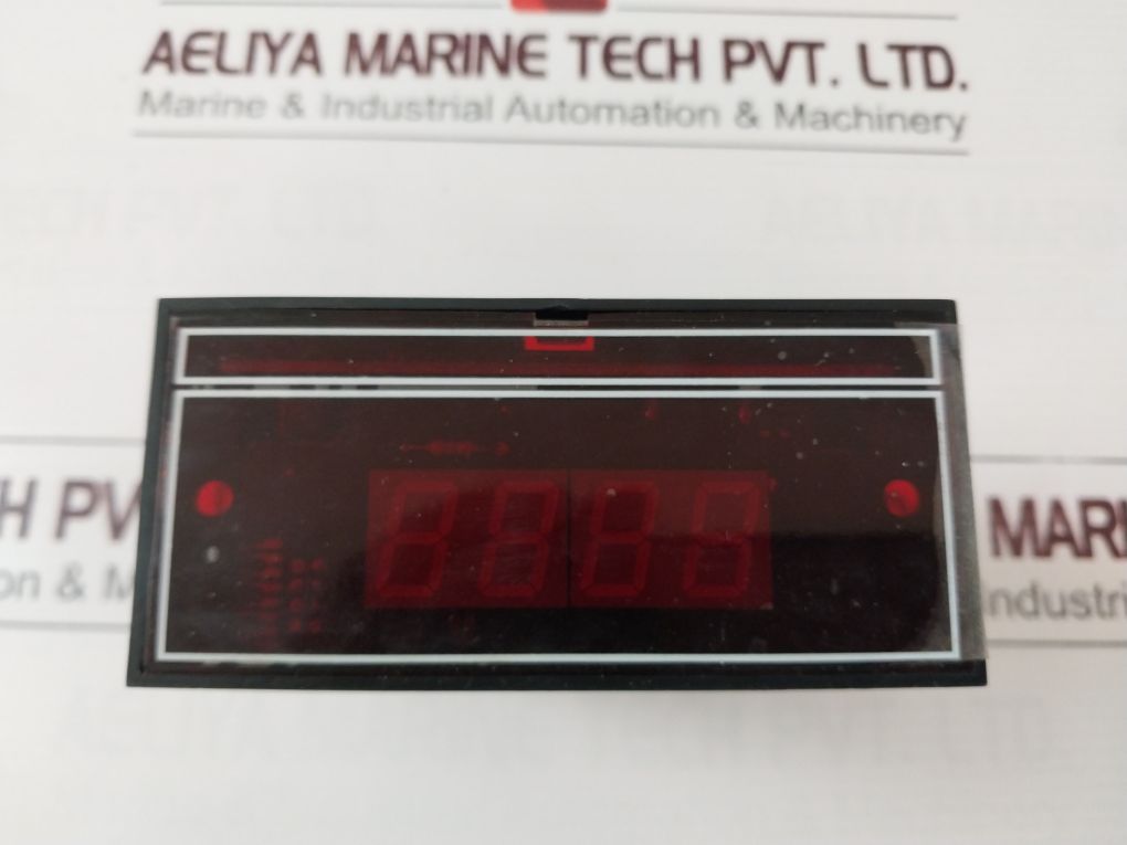 Texmate Um-35 Panel Meter 5-36Vdc/9-24Vac 50/60Hz