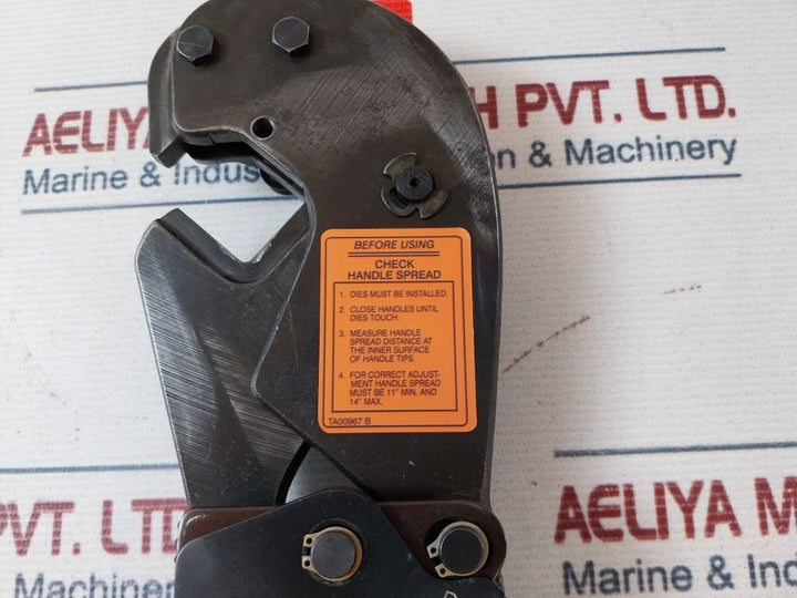 Thomas & Betts Tbm8S Compression Tool With Die Set