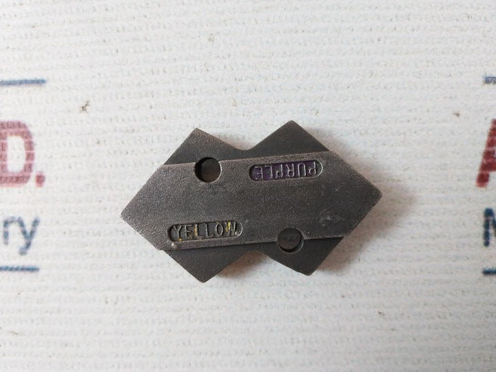 Thomas & Betts Tbm8S Compression Tool With Die Set