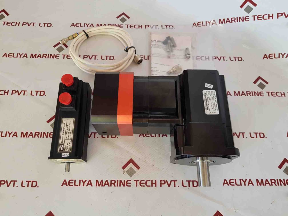 Thomson Micron 32-415741-8523 Dura True 90 Right Angle Gearhead With Bental B-032-052-018-e Motor
