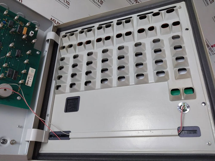 Thorn System T280 Fire Alarm Panel Afa-minerva 523 (1/03047)