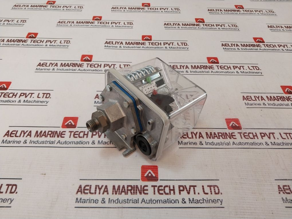 Tival Ff 4-4 Dah Pressure Switch 0.22-4 Bar 400V 1010062