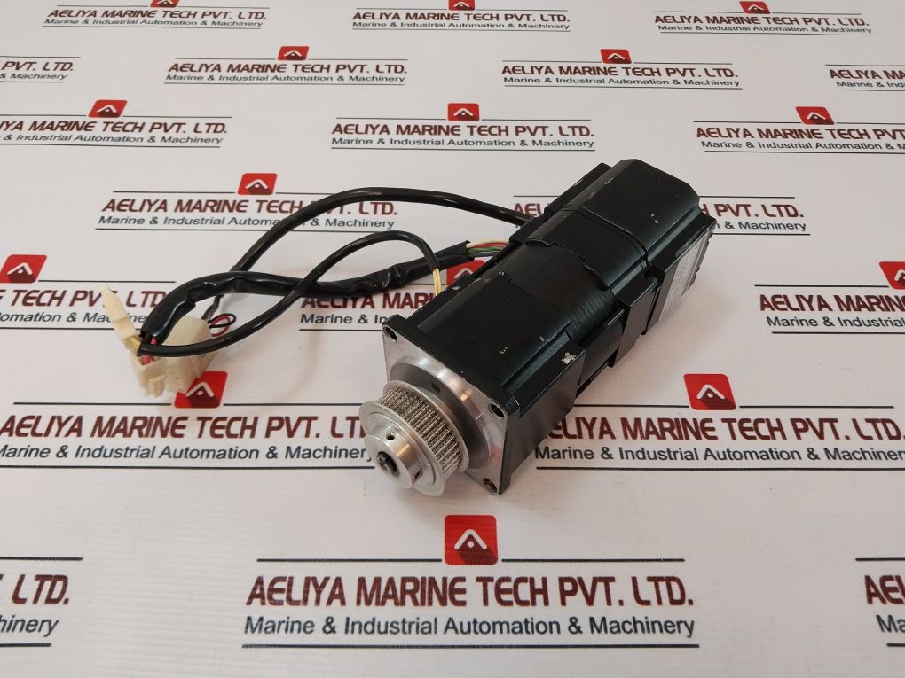 Toei Electric Vlbst-z02030S-bou002 Bs Servo Motor 200W Ip44