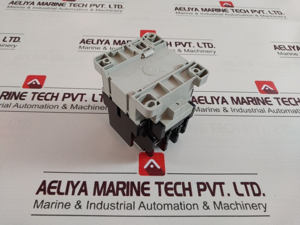 Togami Electric Pak-26J Magnetic Contactor 220-220V 60Hz