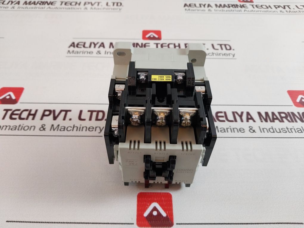 Togami Electric Pak-26J Magnetic Contactor 220-220V 60Hz