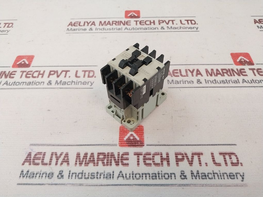 Togami Electric Pak-8Js40 (4A) Magnetic Contactor Relay