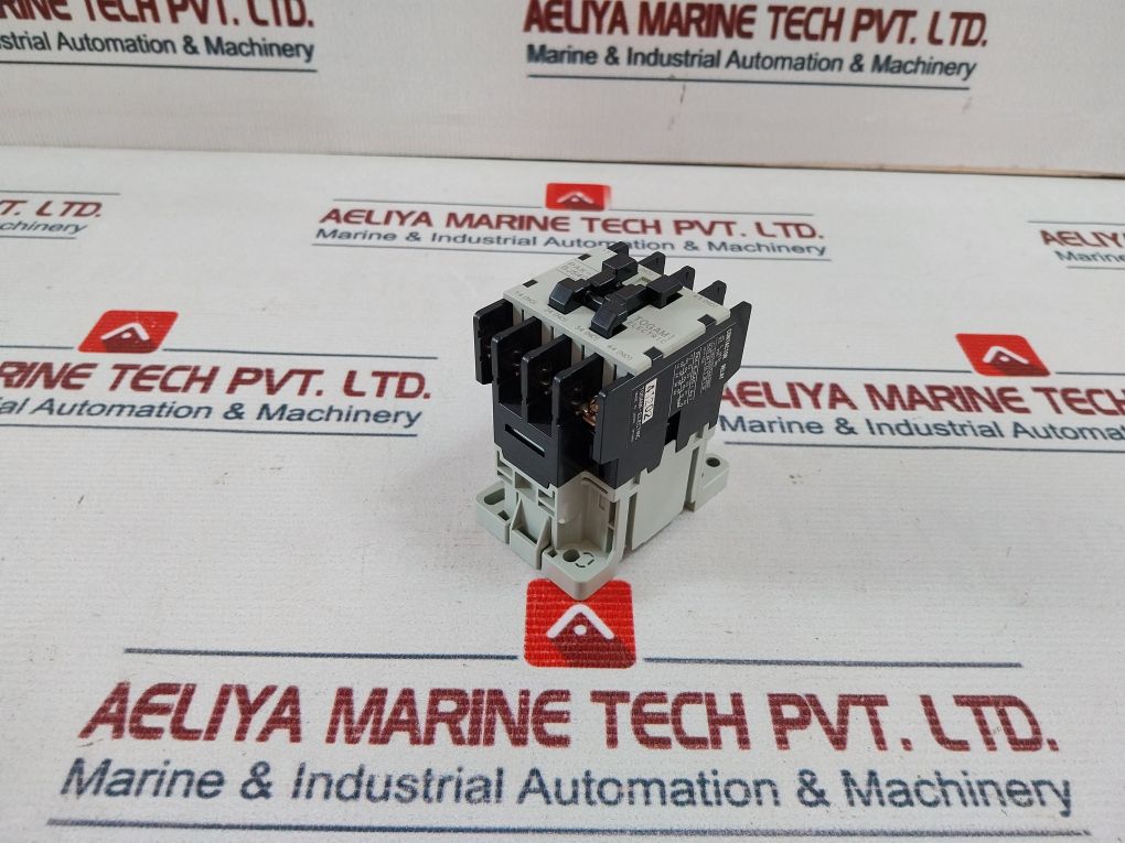 Togami Electric Pak-8Js40 Magnetic Control Relay