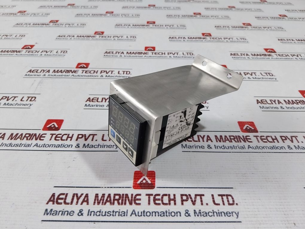 Toho Ttm-j4-p-ab Digital Temperature Controller 100-240Vac