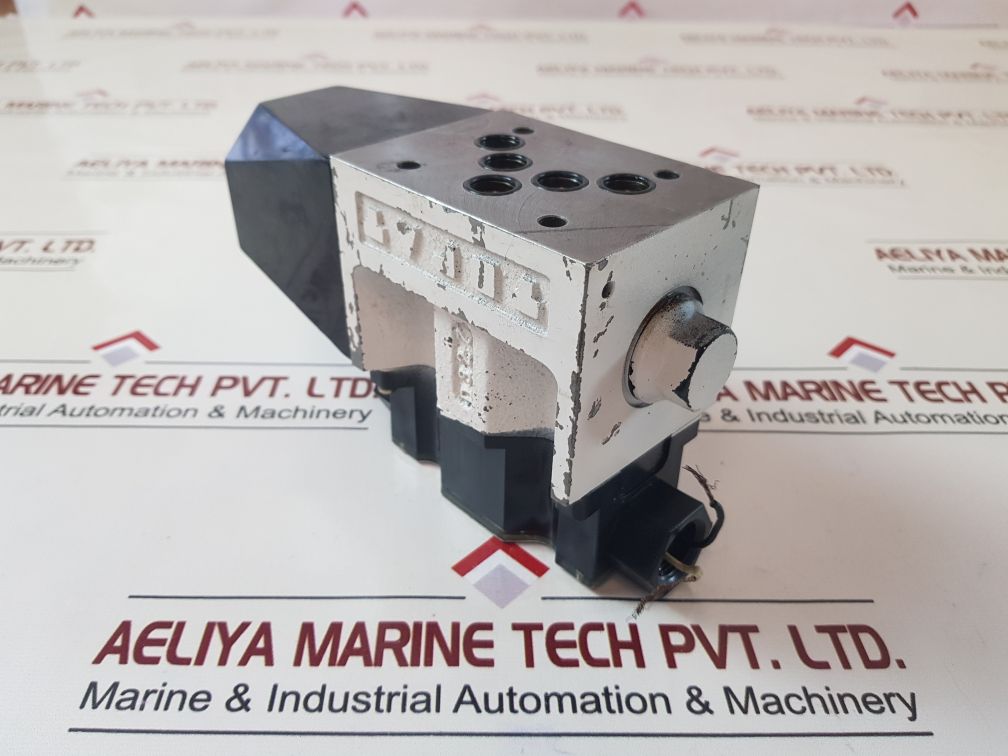 Tokimec Dg4Vs-5-0A-m-p7L-h-7-40 Directional Control Valve
