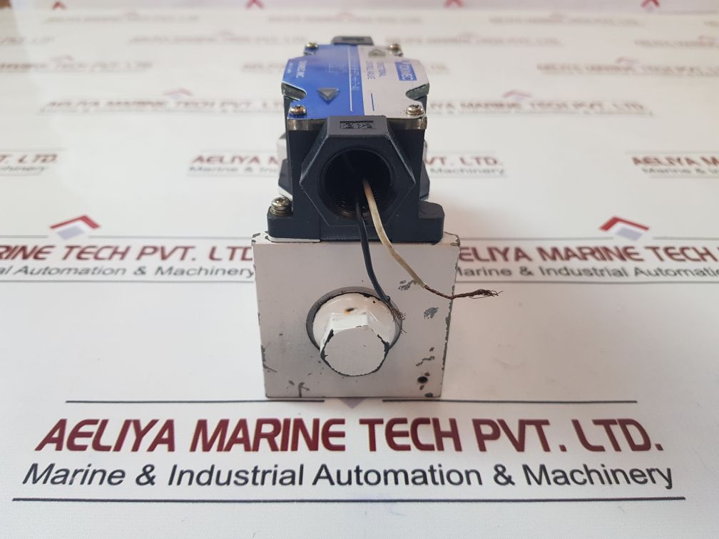 Tokimec Dg4Vs-5-0A-m-p7L-h-7-40 Directional Control Valve
