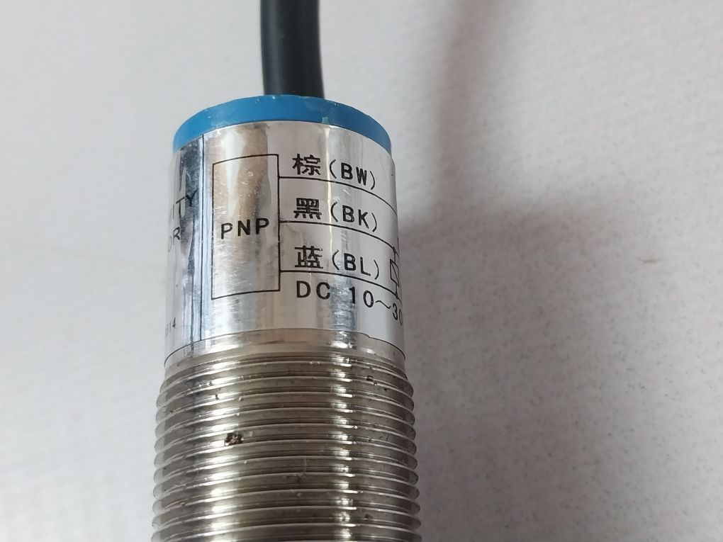 Lot Of 2X Toky Tk-18Pc8C Proximity Sensor
