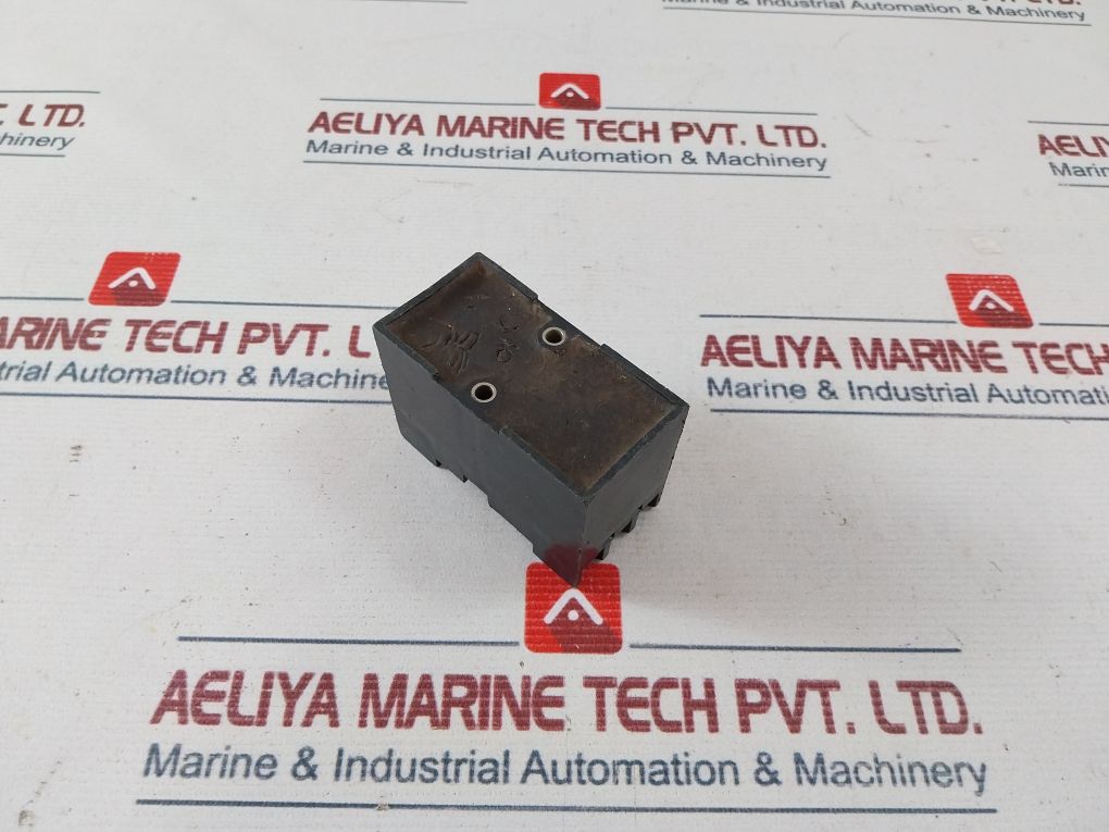 Tokyo Keiso Tzb-032 Safety Barrier 250V Ac/Dc