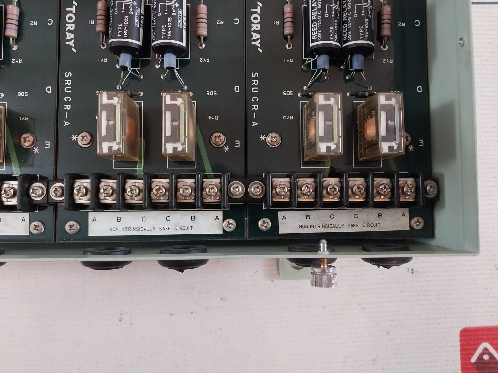 Toray Sru-061L-c Intrinsically Safe Relay Device