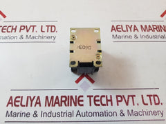 Toshiba E-10F Magnetic Contactor