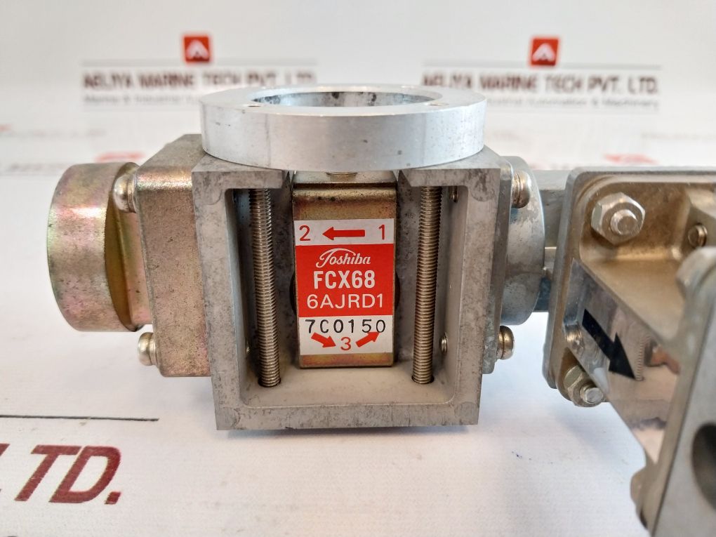 Toshiba S-rx24 With Fcx68 Marine Radar Sounder Njs6926