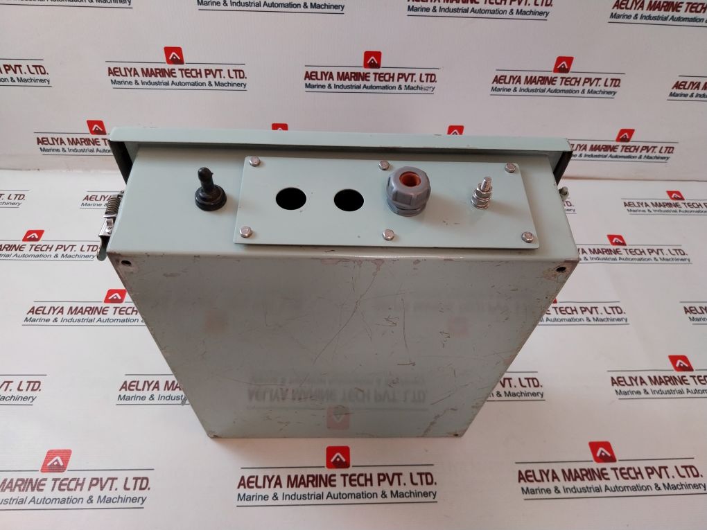 Towa Denki Seisakusho Hcv-2 Fish Finder Interlocking Unit