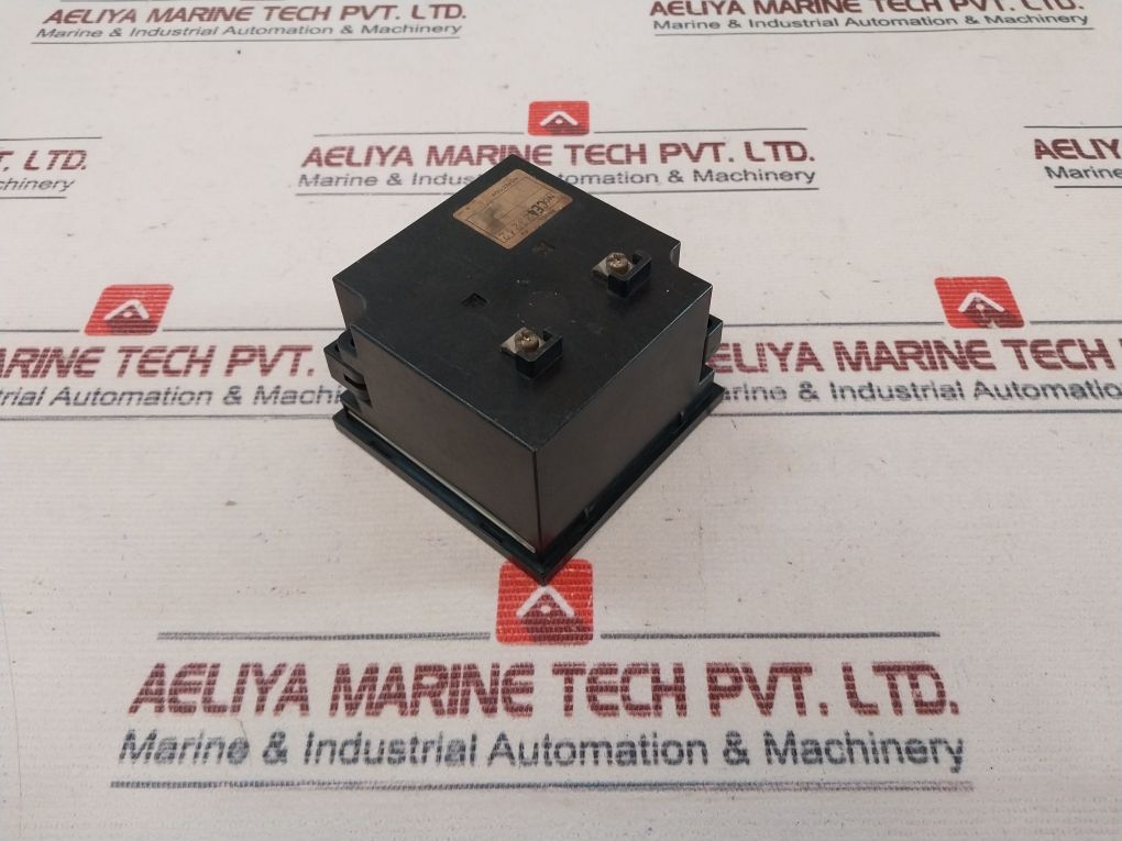 Toyo Keiki 45-55 Hz Frequency Meter