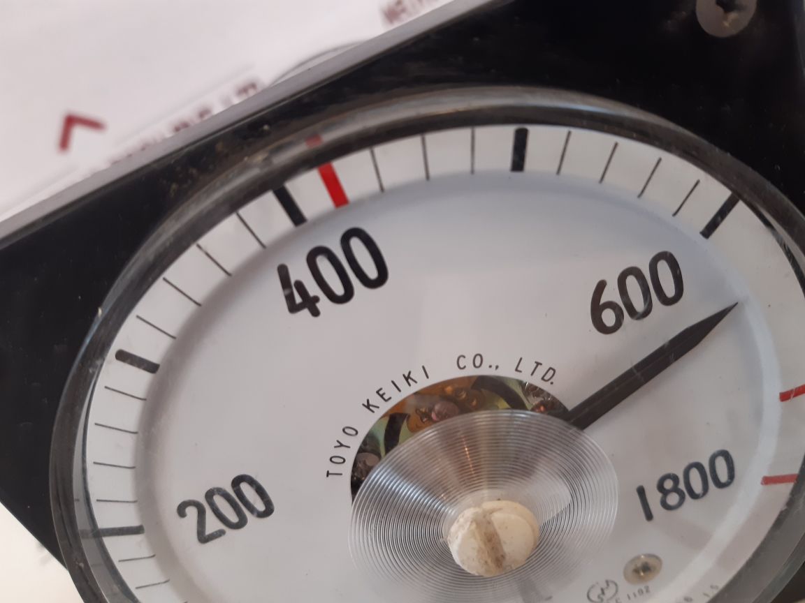 Toyo Keiki Sevf-11 Amp Meter 0 To 1800