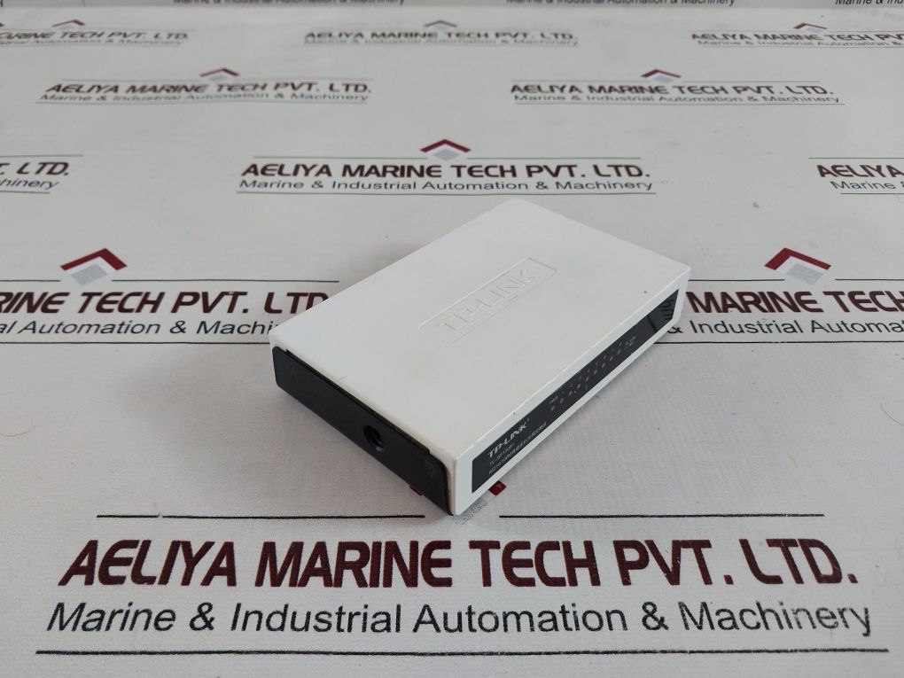 Tp-link Tl-sf1008+ 8-port 10/100M Adaptive Ethernet Switch