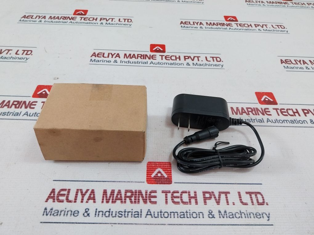 Tq-1311000U Lithium Battery Charger 100-240V