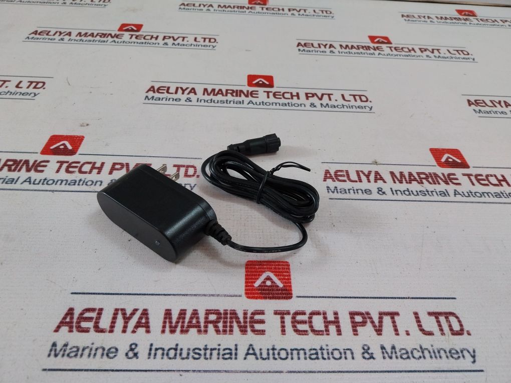 Tq-1311000U Lithium Battery Charger 100-240V