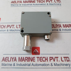 Trafag 8202.21.2210 Pressure Transmitter