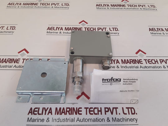 Trafag 8202.81.2210 Pressure Transmitter 0...40 Bar-g, 0...4 Mpa-g

