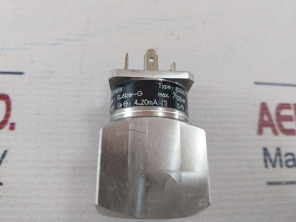 Trafag 8264.77.2518 Picotrans Pressure Transmitter Flange