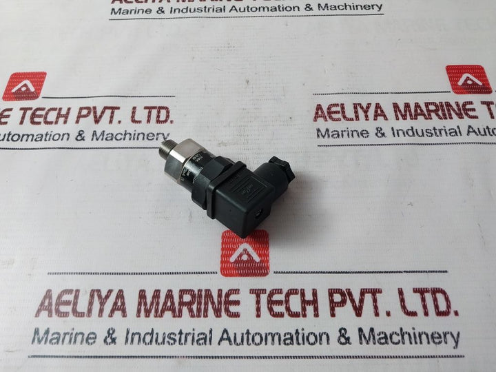 Trafag 8472.78.5717 Pressure Transmitter Sensor 4-20Ma