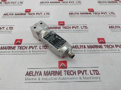 Trafag 8864.81.2341 Pressure Transmitter 11-32Vdc