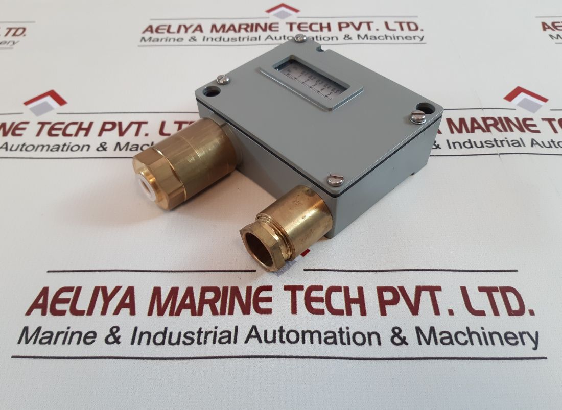 Trafag 900.2377.903 pressure switch