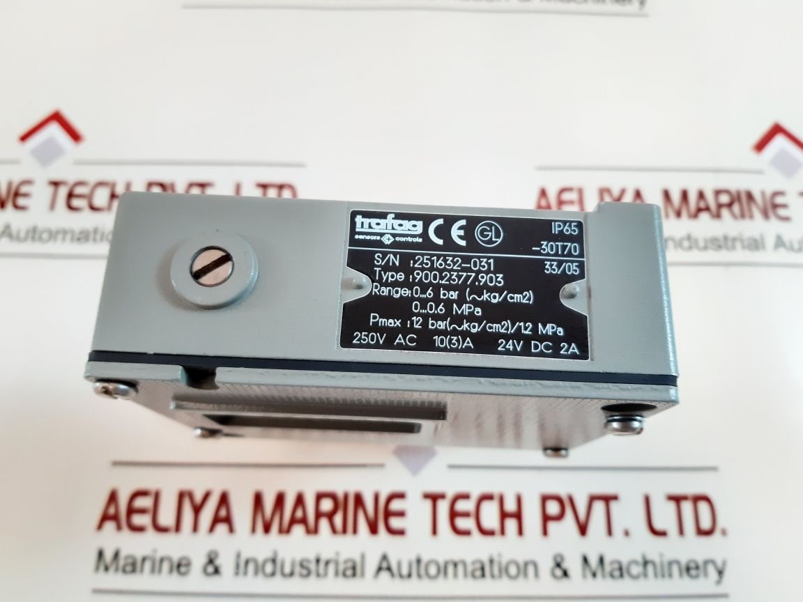 Trafag 900.2377.903 pressure switch