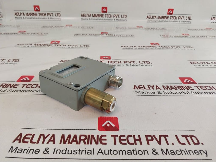 Trafag 900.2378.905 Pressure Switch 1…10 Bar (~Kg/Cm2)