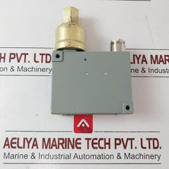 Trafag 900.2672.900 Pressure Switch