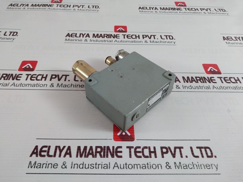 Trafag 907.2381 Pressostat Pressure Switch