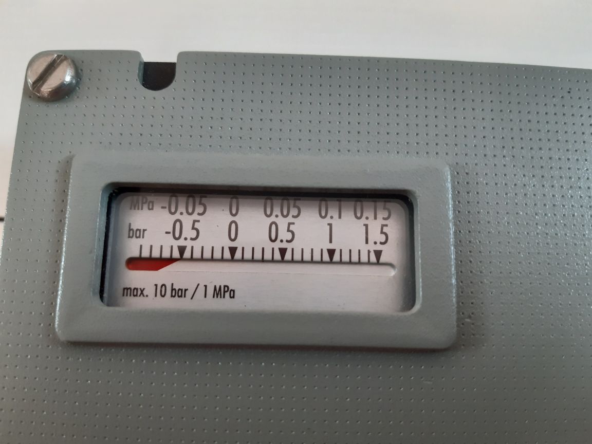 Trafag 940.2372.900 pressure switch -0.9...1.5 bar