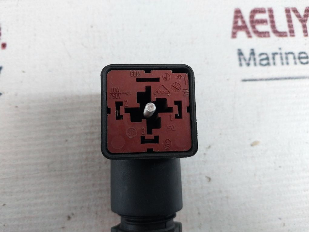 Trafag 9B0.2077 Pressure Switch 250V Ac 