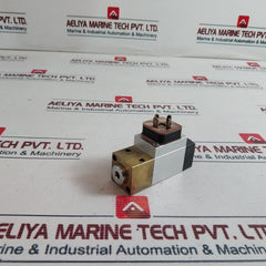 Trafag 9B0.2077 Pressure Switch 250V Ac 