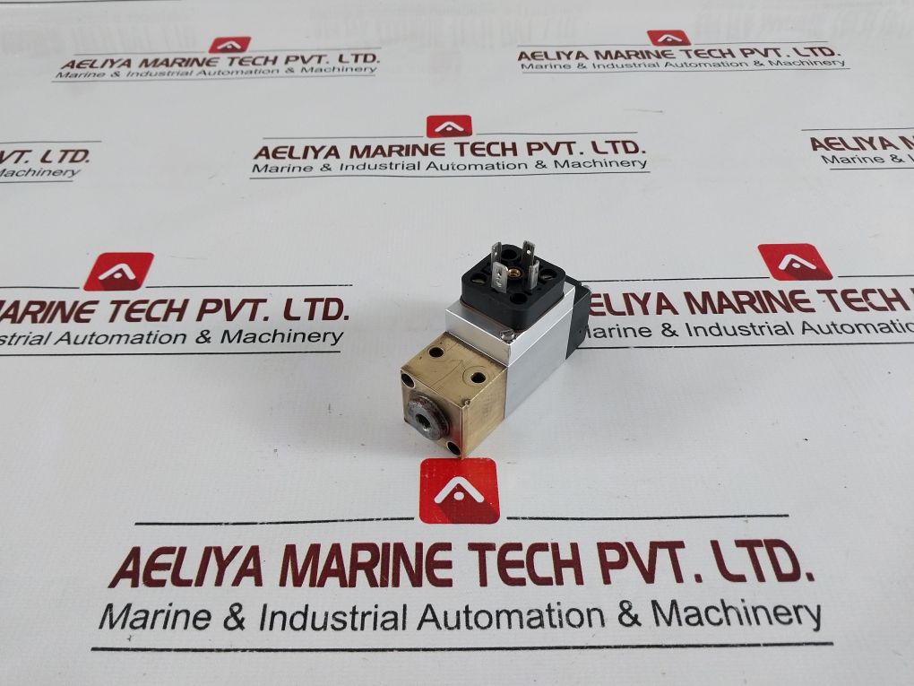 Trafag 9M0.2079 Pressure Switch 