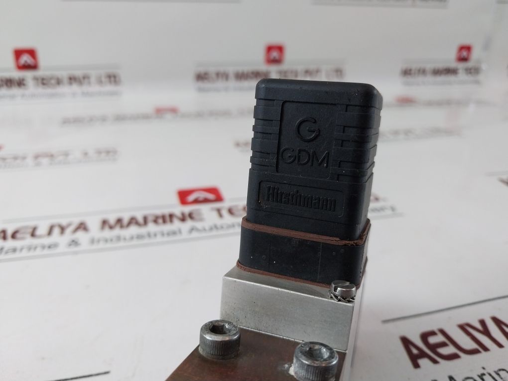 Trafag 9M0.2079 Pressure Switch 1…16 Bar