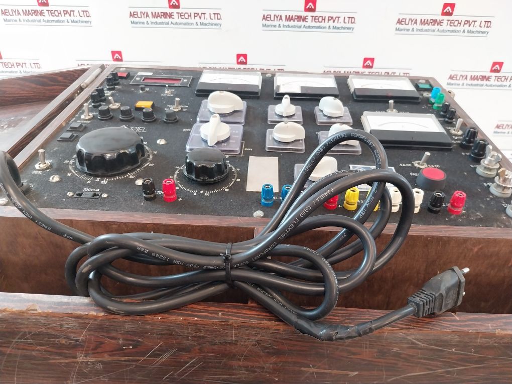 Triel Tr-51 Relay Calibration Box 120/220Vac 10A